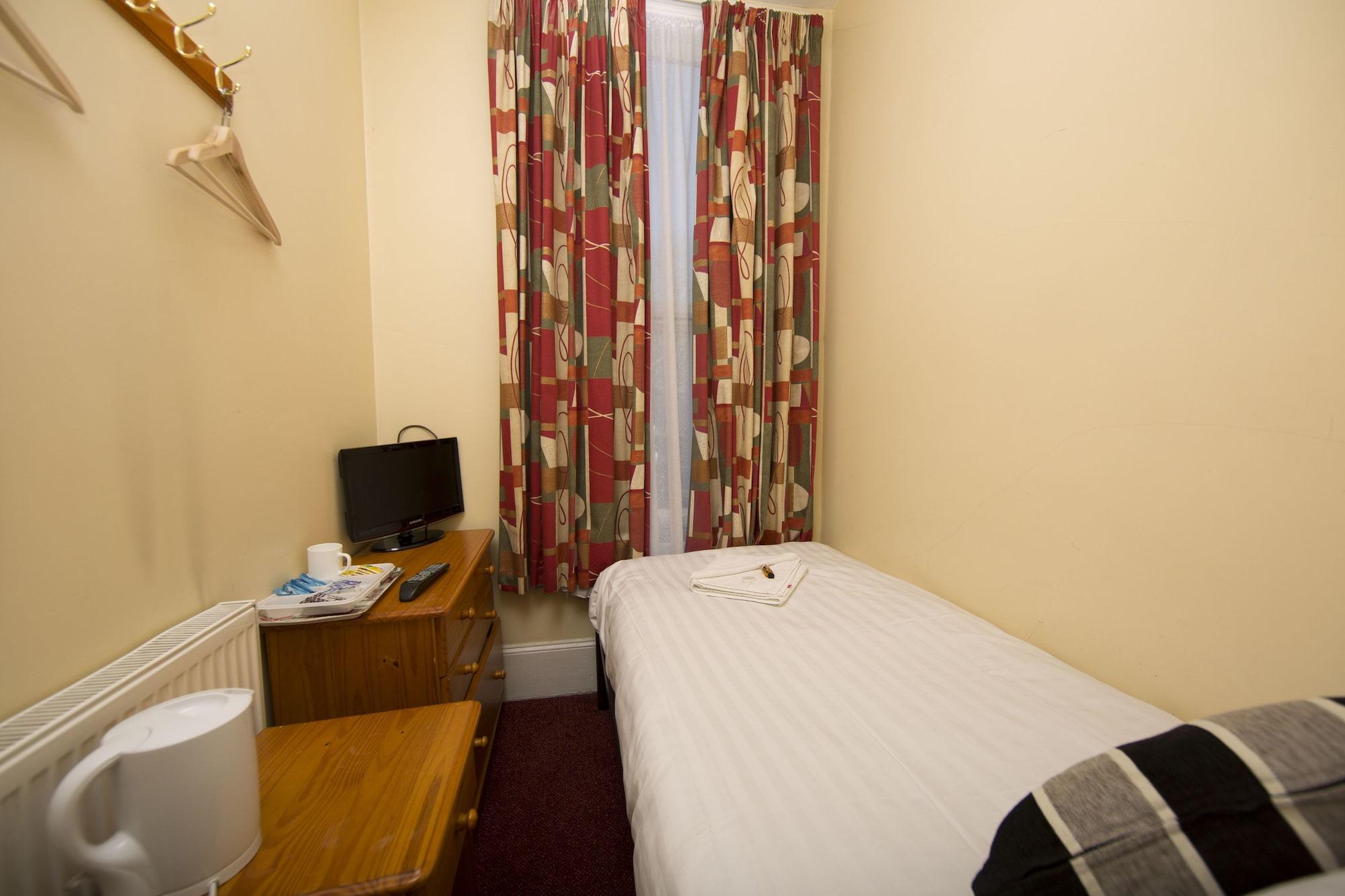 Hotel Saba 3*